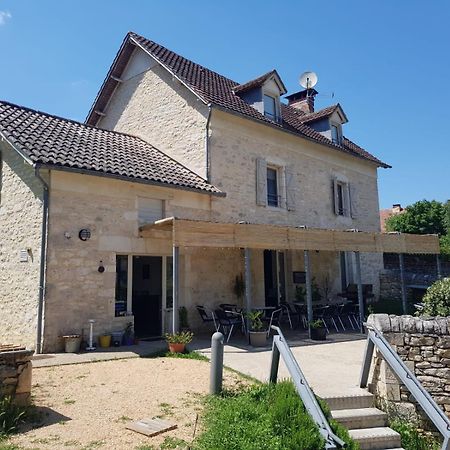 Auberge De Carlucet Екстериор снимка